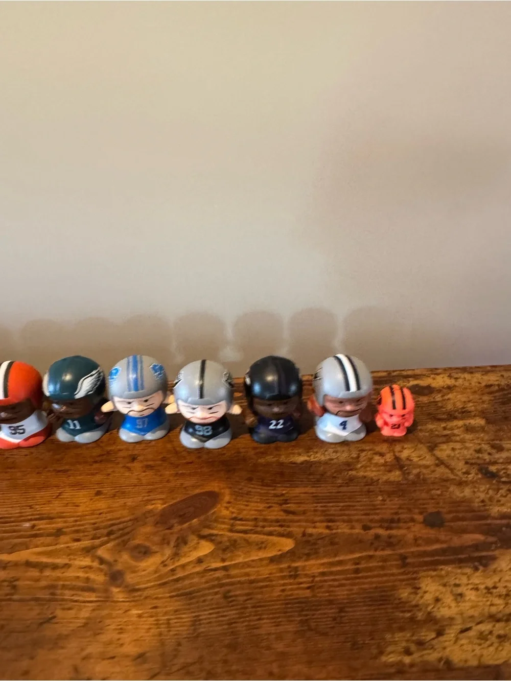NFL SqueezyMates Football Player Figure Collection Lot 25+ Figures